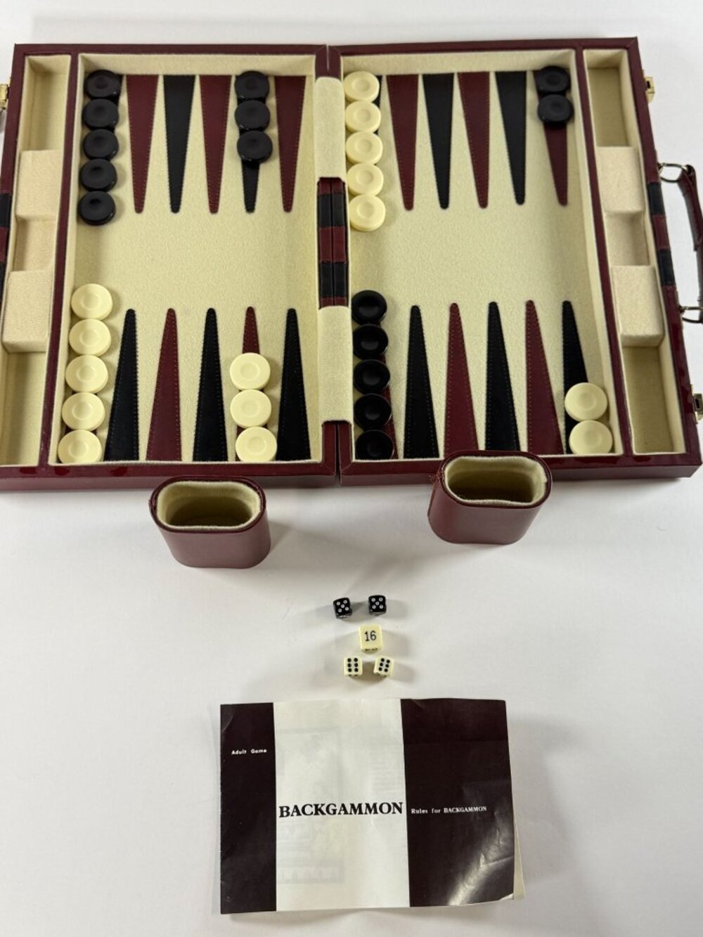 Deluxe Backgammon Set Faux Leather Burgundy Case Complete With Dice Instruction